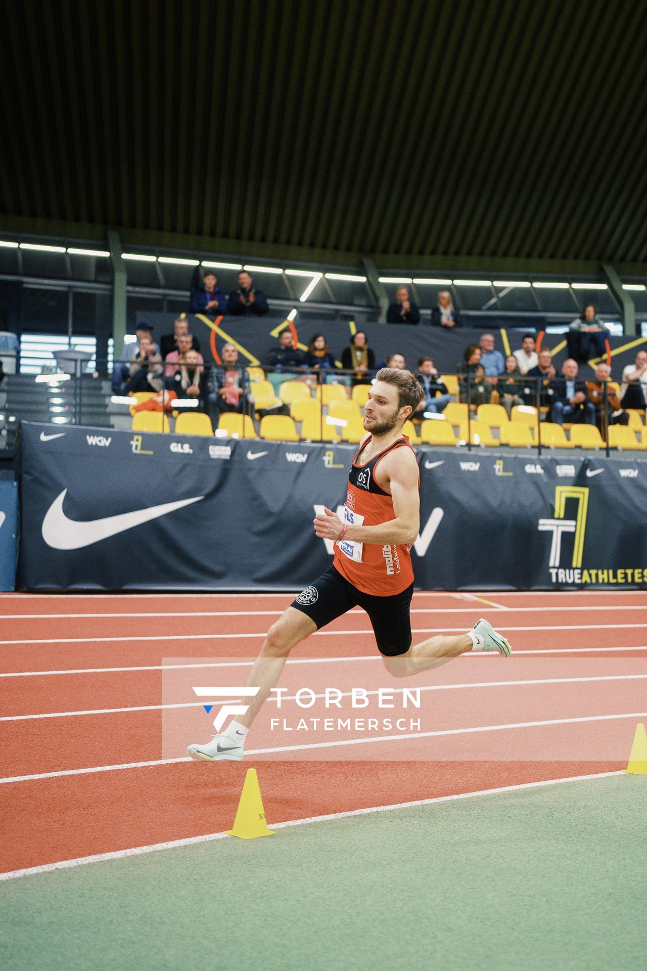 Fabian Dammermann (LG Osnabrueck) bei den Deutschen Leichtathletik-Hallenmeisterschaften am 18.02.2023 in der Helmut-Koernig-Halle in Dortmund